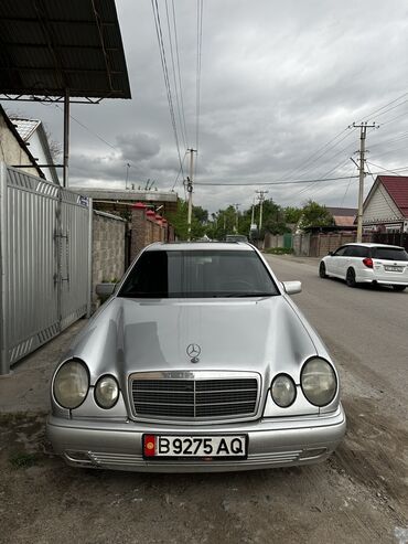 динамики w210: Mercedes-Benz E 320: 1996 г., 3.2 л, Автомат, Бензин, Седан