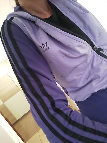 lacoste trenerke: Ženska sportska jakna/duks sa rajsferšlusom i kapuljačom. - Brend — 3