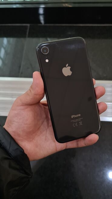 Apple iPhone: IPhone Xr, Б/у, 64 ГБ, Черный, Защитное стекло, Чехол, 100 %