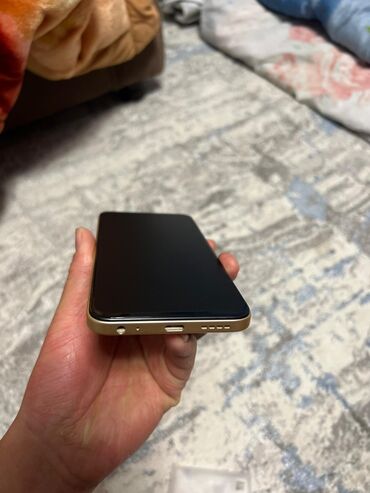 срочно продаю нужны деньги очень срочно: Infinix Smart 9 HD, Жаңы, 64 ГБ, түсү - Алтын, 2 SIM