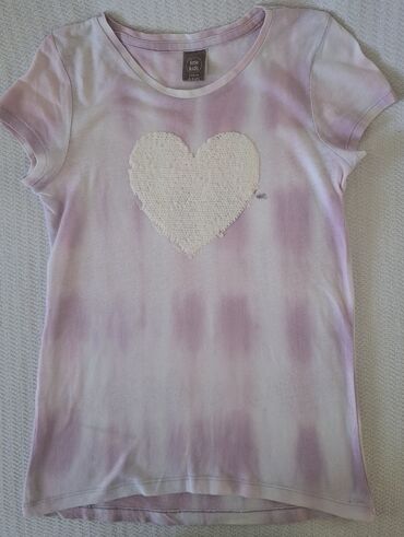 nike decije velicine odece: Round neck, Short sleeve, 128-134 at lalafo.rs nike decije velicine odece: Round neck, Short sleeve, 128-134