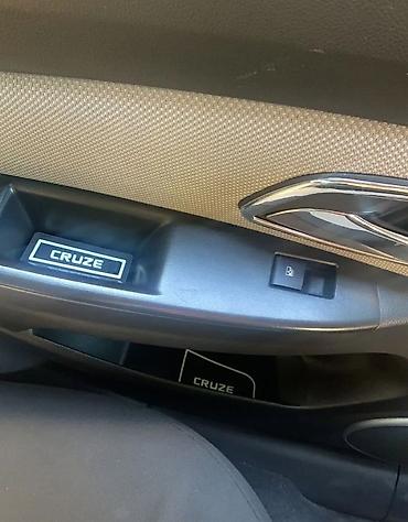 cruze bamper: Chevrolet Cruze üçün qapı içi və salon cepləri üçün rezin antislip — 2