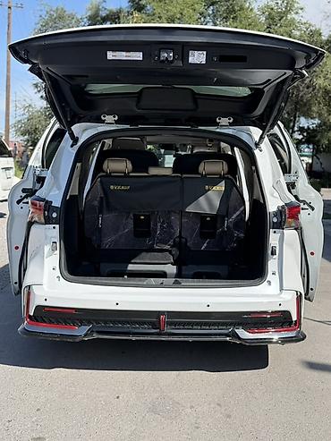 тайота хилюкс: Toyota Sienna: 2023 г., 2.5 л, Автомат, Гибрид, Минивэн — 7