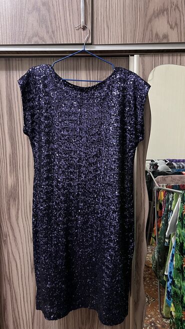 Kardiqanlar, jaketlər: Вещи продаются срочно! Если будите брать много,сделаю хорошую скидку — 12