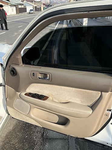 Toyota: Toyota Celsior: 1996 г., 4 л, Автомат, Бензин, Седан — 8