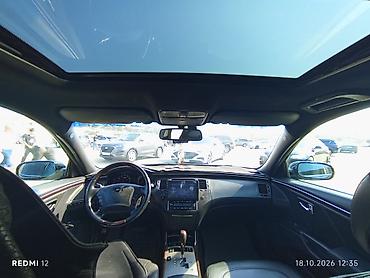 e class 220: Hyundai Grandeur: 3.3 l | 2008 il Sedan — 8
