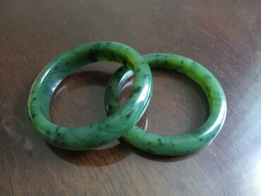 Браслеты: Браслет нефритовый at lalafo.kg — 12 Браслеты: Браслет нефритовый — 12