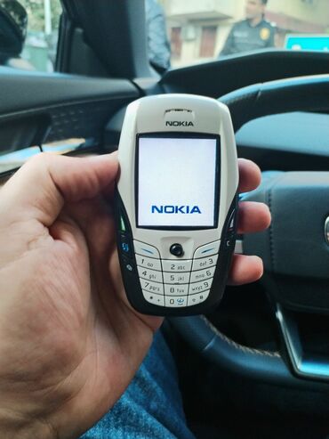 nokia 2720 fold: Nokia 6600, 4 GB, rəng - Ağ, Düyməli