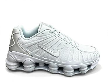 obuca borca: Nike Shox Turbo – bele patike sa Shox amortizujućim stubovima - — 1