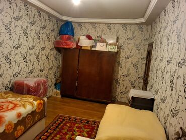 Köhnə tikili: Satılır: 3 otaqlı mənzil. Şəxsi mənzilimdir, kupça var. Bina Diaqnoz — 7