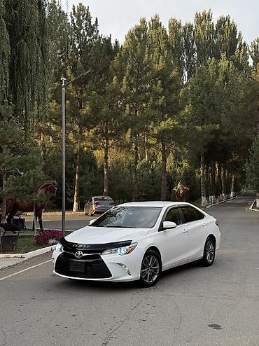 Toyota Camry: 2015 г., 2.5 л, Автомат, Газ, Седан