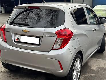 Chevrolet: Chevrolet Spark: 2019 г., 1 л, Вариатор, Бензин, Хэтчбэк — 4