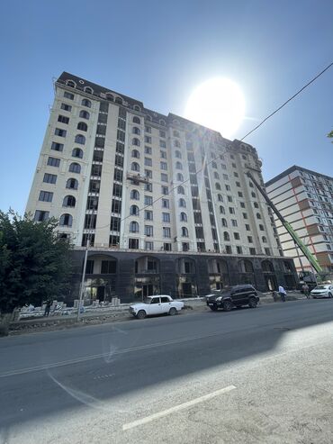 аренда жилья на долгий срок: 2 бөлмө, 84 кв. м, Элитка, 12 кабат, ПСО (өзү оңдоп түзөтүп бүтүү үчүн)