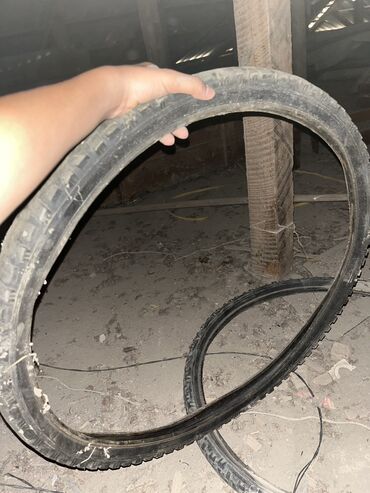 Velosiped aksesuarları: Velo əşyaları və maşın rulu