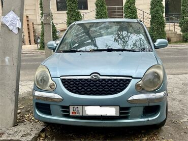 Daihatsu: Daihatsu Sirion: 2003 г., 1 л, Механика, Бензин