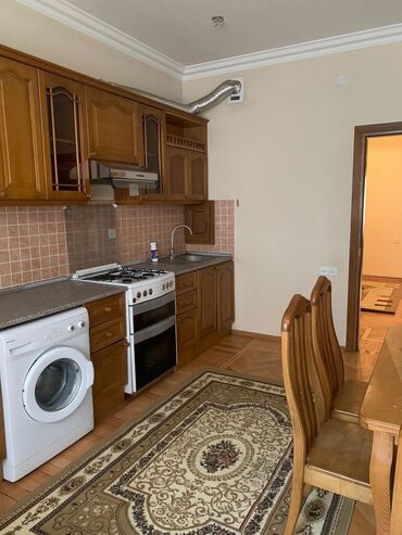 квартира в ипотеку: 8 Noyabr 650 2 87 Kcm 16/5 mertebeli seraitli menzil
