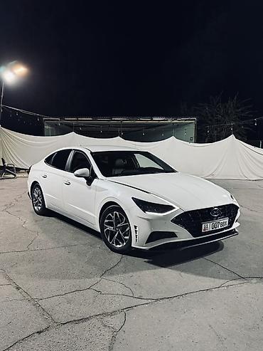 Hyundai Sonata: 2019 г., 2 л, Автомат, Бензин, Седан
