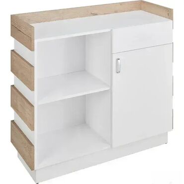 Komode: Pult 12 Materijal i Dekor: Izrađuje se od univera debljine 18mm u — 2