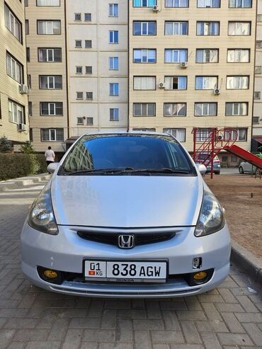 Honda: Honda Fit: 2003 г., 1.3 л, Вариатор, Бензин, Хэтчбэк