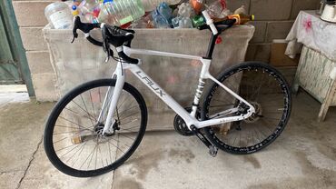 шины r16c: Шоссейный велосипед, Laux, Рама L (172 - 185 см), Б/у