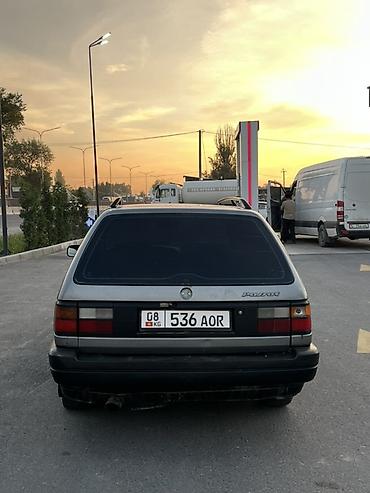 Volkswagen: Volkswagen Passat Variant: 1990 г., 1.8 л, Универсал — 5