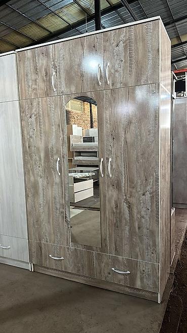 Шкафы для одежды: Шкаф для одежды, Новый, Прямой, ЛДСП — 4