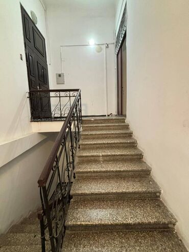 Köhnə tikili: Bakı, 3 otaqlı, Köhnə tikili, m. Sahil, 70 kv. m — 25