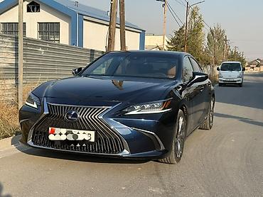 лексуз ис: Lexus ES: 2019 г., 2.5 л, Вариатор, Гибрид, Седан — 2