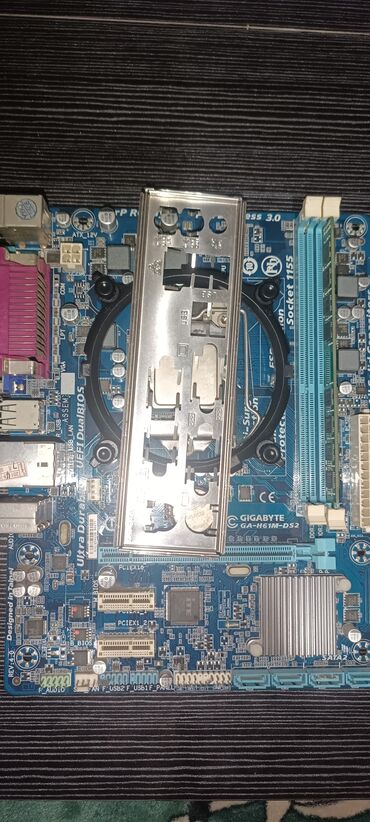 процессор и мат плата: Материнская плата, Б/у, Gigabyte, LGA1155, Micro-ATX, Для ПК
