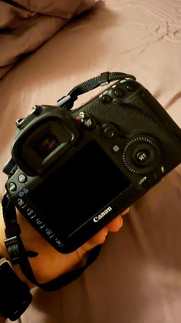 canon eos 5d mark 4: Canon EOS 5D Mark 3 fotoaparat + Canon EF 24-70mm f/2.8L USM obyektiv — 2