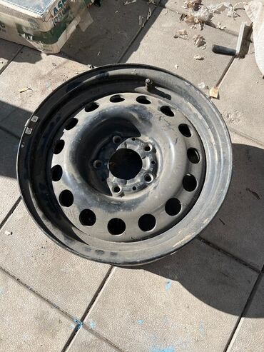 Диски: Диски R 16 BMW, 1 шт, отверстий - 5, Б/у
