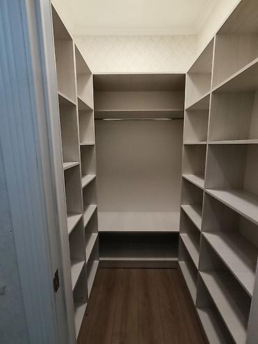 Батирлерди ижарага берүү: 1-комнатная квартира, 54 кв.м., Джал, 2/9 этажей. Краткое описание — 3