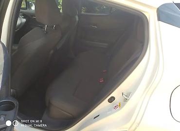тойота си эйч эр: Toyota C-HR: 2018 г., 2 л, Вариатор, Бензин, Кроссовер — 9