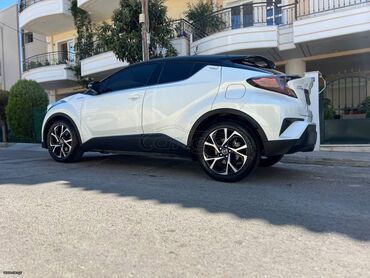 Toyota: Toyota C-HR: 1.8 l. | 2019 έ. SUV/4x4 — 10