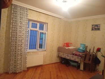 Дома: 4 комнаты, 90 м², Нет кредита, Средний ремонт