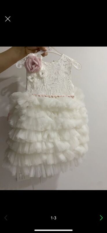 белый платье: Детское платье, цвет - Белый, Б/у