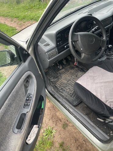 автомобиль фольксваген венто: Daewoo Nexia: 2008 г., 1.5 л, Механика, Бензин, Седан