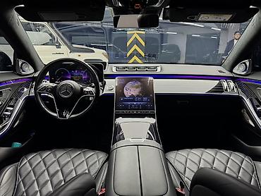 Mercedes-Benz: Mercedes-Benz S-Class: 2022 г., 3 л, Автомат, Электромобиль, Седан — 9