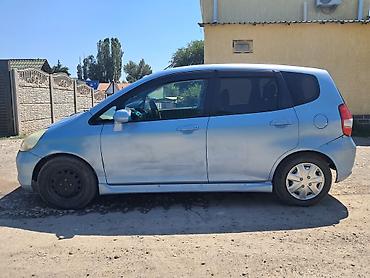 обмен на жазз: Honda Fit: 2001 г., Вариатор, Хэтчбэк — 4
