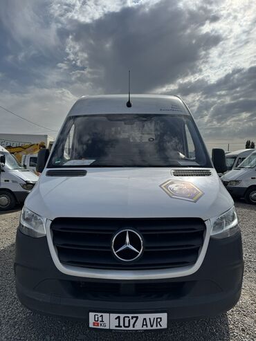 спринтер грузовой цельно метоличиский: Легкий грузовик, Mercedes-Benz, Стандарт