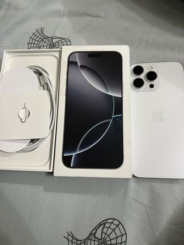 айфон кытай: IPhone 16 Pro Max, Колдонулган, 256 ГБ, White Titanium, Заряддоочу түзүлүш, Коргоочу айнек, Каптама, 100 %