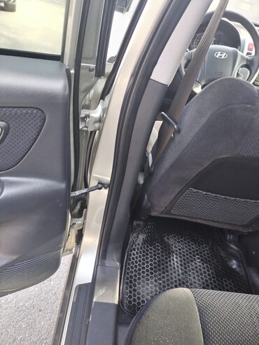 Hyundai: 2 mator dizel Önçəkən Sadə mator, sadə karobka Elektronika sadə — 3