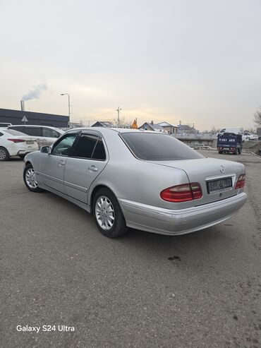 Mercedes-Benz: Mercedes-Benz E-Class: 2002 г., 3.2 л, Типтроник, Бензин, Седан — 6