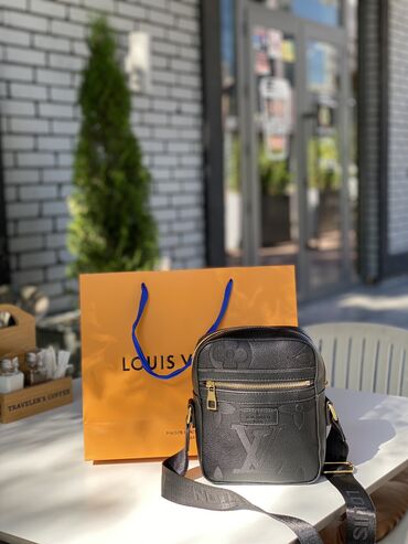 сумка для мужчин: Барсетка Louis Vuitton 💼 Премиального качества😍 В комплекте