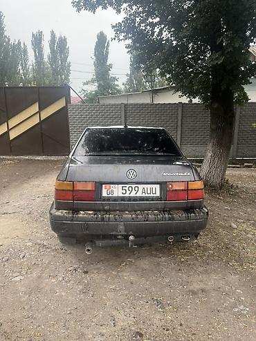 Транспорт: Volkswagen Vento: 1992 г., 1.8 л, Механика, Бензин, Седан — 1