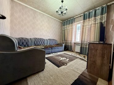 пол дом бишкеке: 3 комнаты, 70 м², 4 этаж, Косметический ремонт