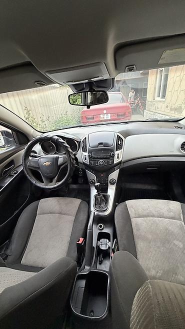спарк продажа: Chevrolet Cruze: 2013 г., 1.6 л, Механика, Бензин, Седан — 7
