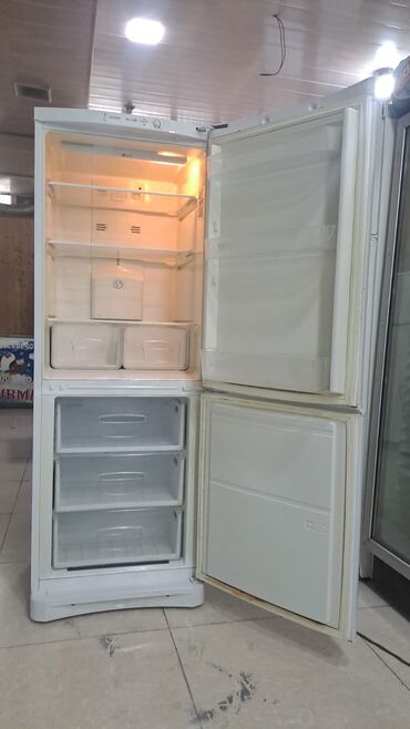 Duxovkalar: 2 qapılı Indesit Soyuducu Satılır