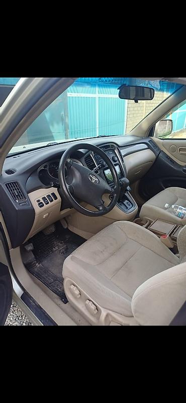 годаю: Toyota Highlander: 2001 г., 3 л, Автомат, Бензин — 6