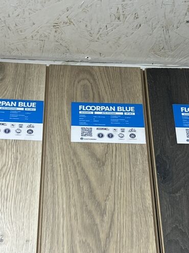 террасная доска: Ламинат Floorpan Blue, оттенок Terrace. Представляет собой напольное